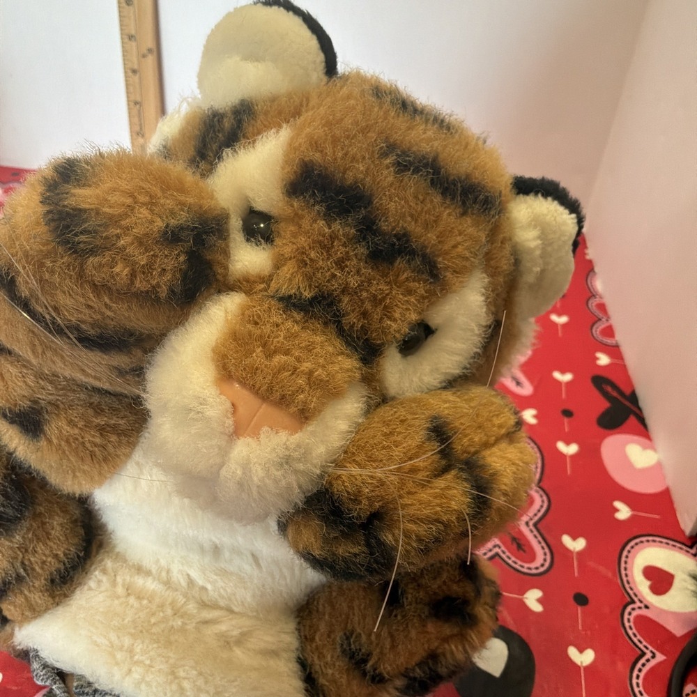 Dankin 1989 Rear Entry Full Body Tiger Hand Puppet Realistic‎ Fur 12"
